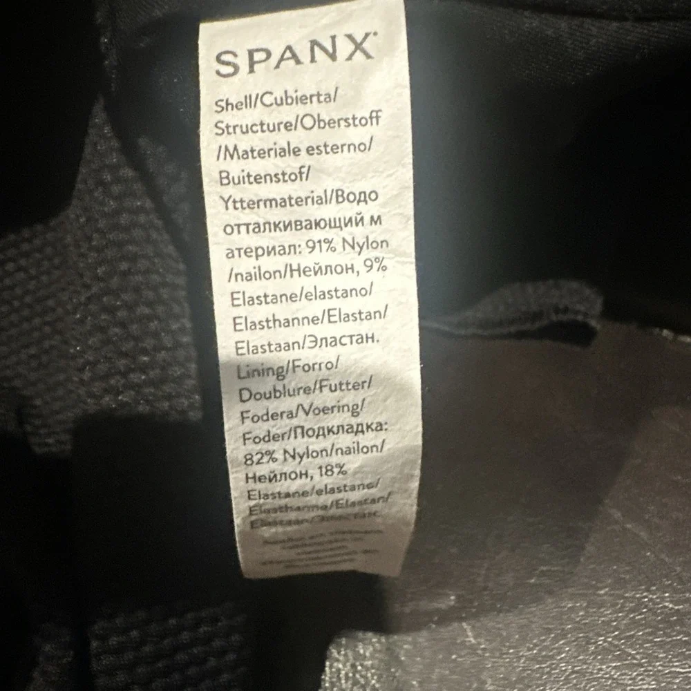 Spanx Swim Size Large Piqué Shaping Skirted One-Piece Swim‎ Dress Black 50388R